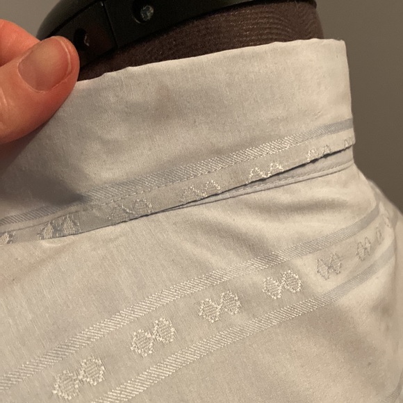 MEN’S FOR HIM UK London blue embroidered dress shirt. Size Medium. Never worn. - Picture 10 of 13